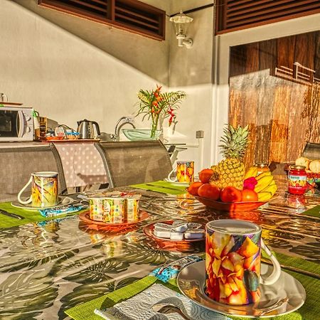 Inaiti Lodge Papeete  Buitenkant foto