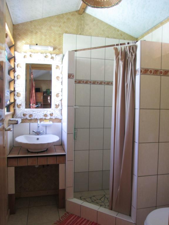 Inaiti Lodge Papeete  Kamer foto
