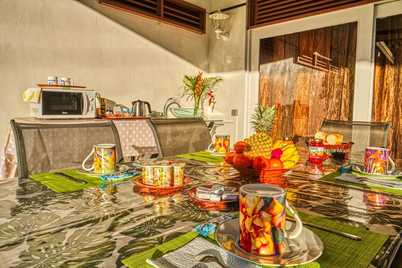 Inaiti Lodge Papeete  Buitenkant foto